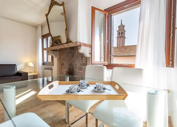 Ca' Dei Carmini Apartman *