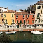 Ca' Dei Carmini Lägenhet Venedig