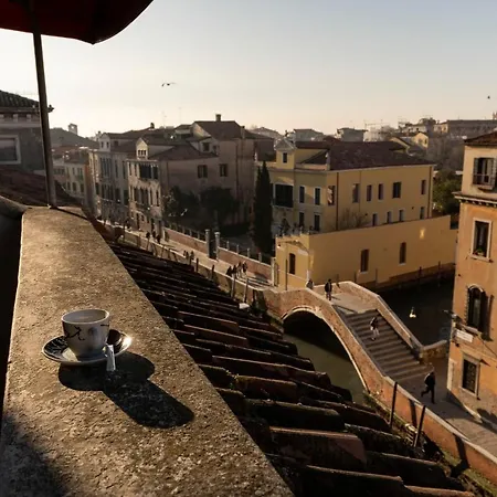 Apartment Ca' Dei Carmini *