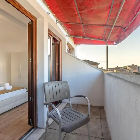 Ca' Dei Carmini Apartment