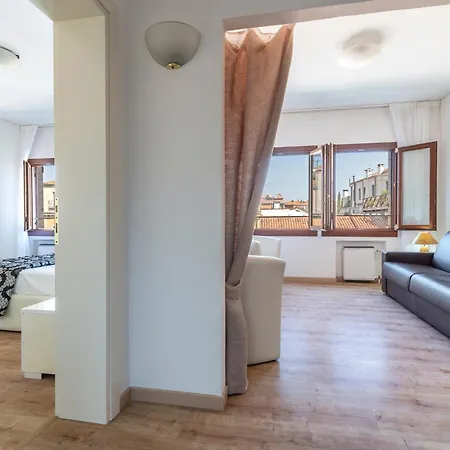 Apartment Ca' Dei Carmini