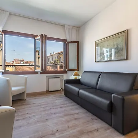 Ca' Dei Carmini Apartment Venedig